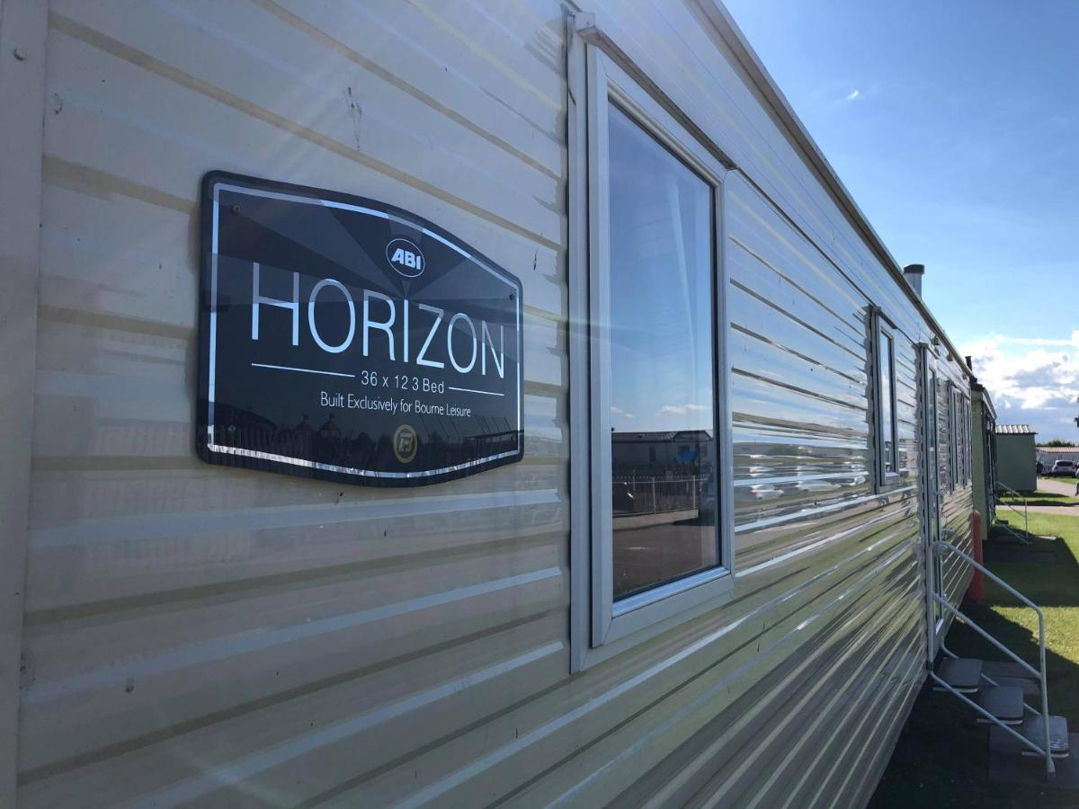 3 Bed 8 Berth Caravan In California Cliffs - M1 Great Yarmouth Esterno foto