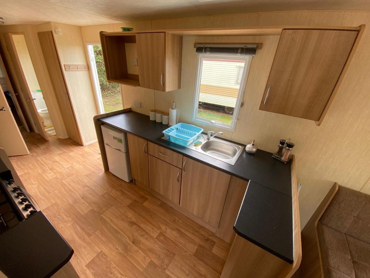 3 Bed 8 Berth Caravan In California Cliffs - M1 Great Yarmouth Esterno foto